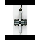 Satco 90-432 Black Phenolic Twin Cluster